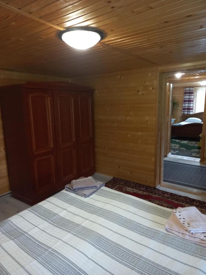 Садиба Федорчуків За Рікою Sheshory Exteriör bild